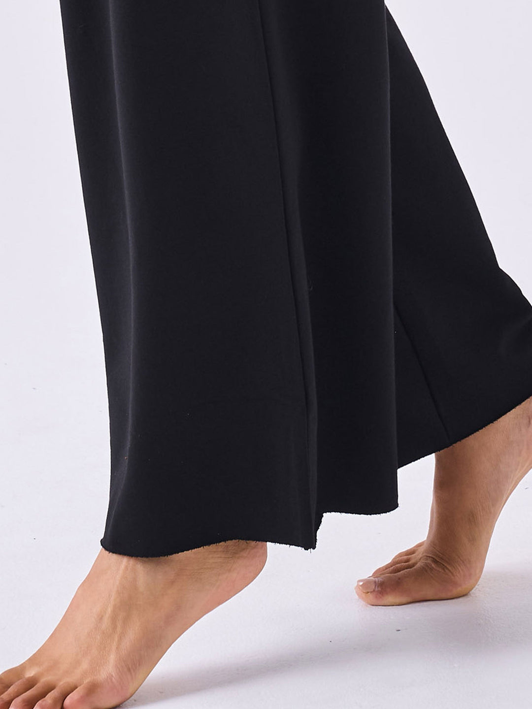 French Terry Yin Sweat Pant - Black