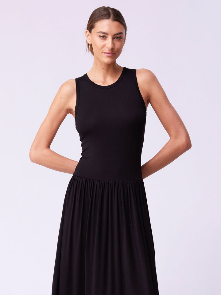 Essential Maxi Dress - Black