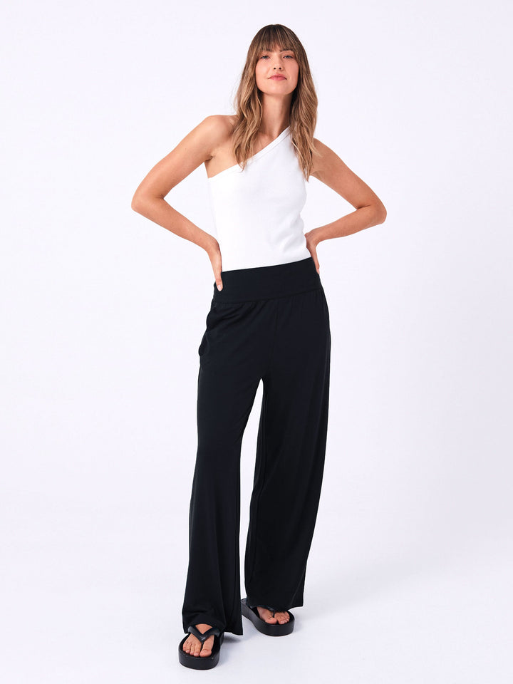 Asymmetric Organic Cotton Knit Tank - White