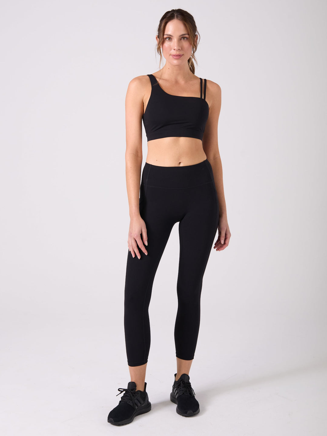 Elevate Double Strap Sports Bra - Black