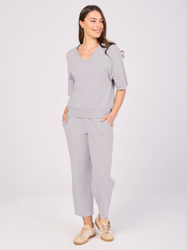 V neck Sweat  - Paloma