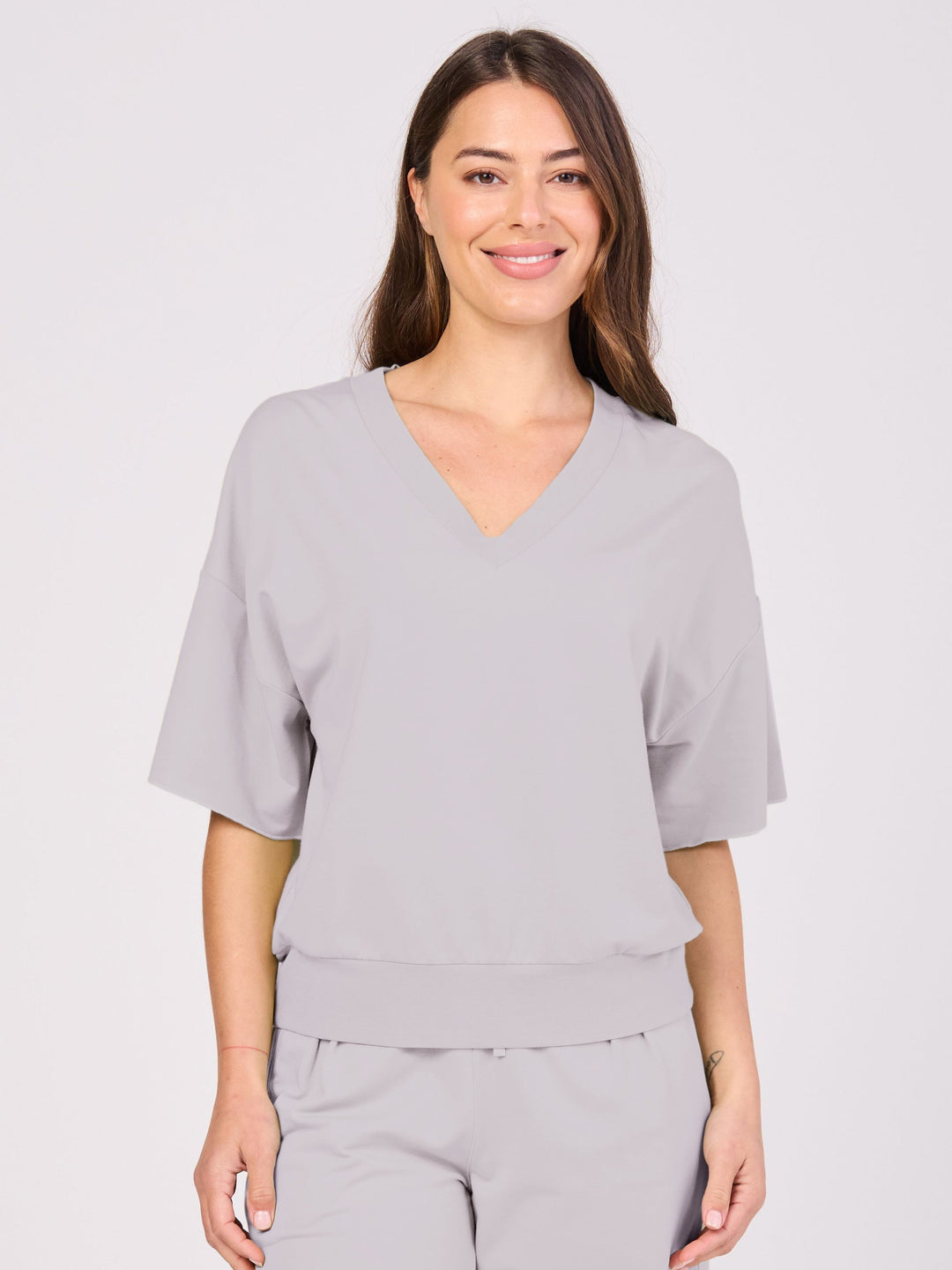 V neck Sweat  - Paloma