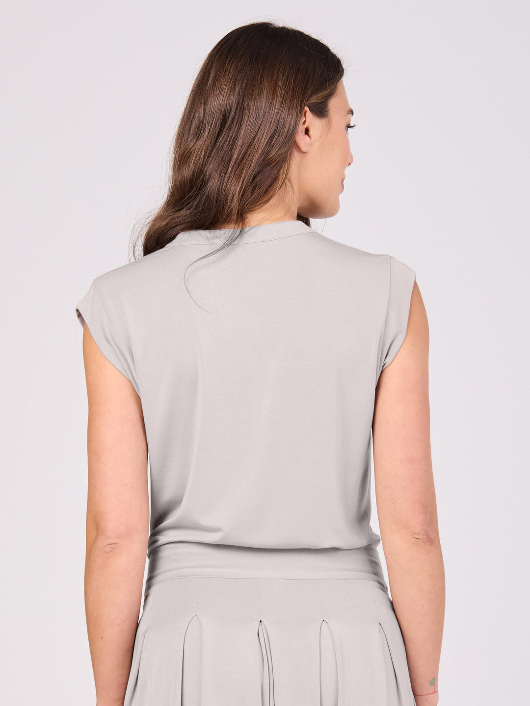 Nero Placket Tee- Paloma