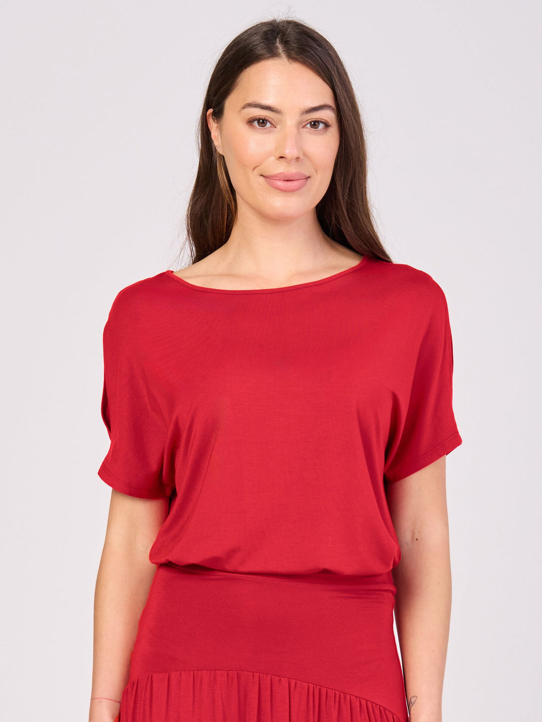 Keyhole Sleeve Luxe Tee - Cherry