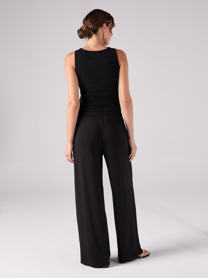 The Ultimate Vest - Black